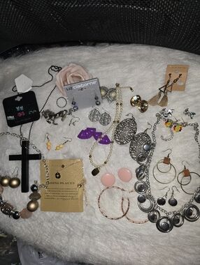 Jewelry Galore, Bundled Auction And $25 Earrings Etc